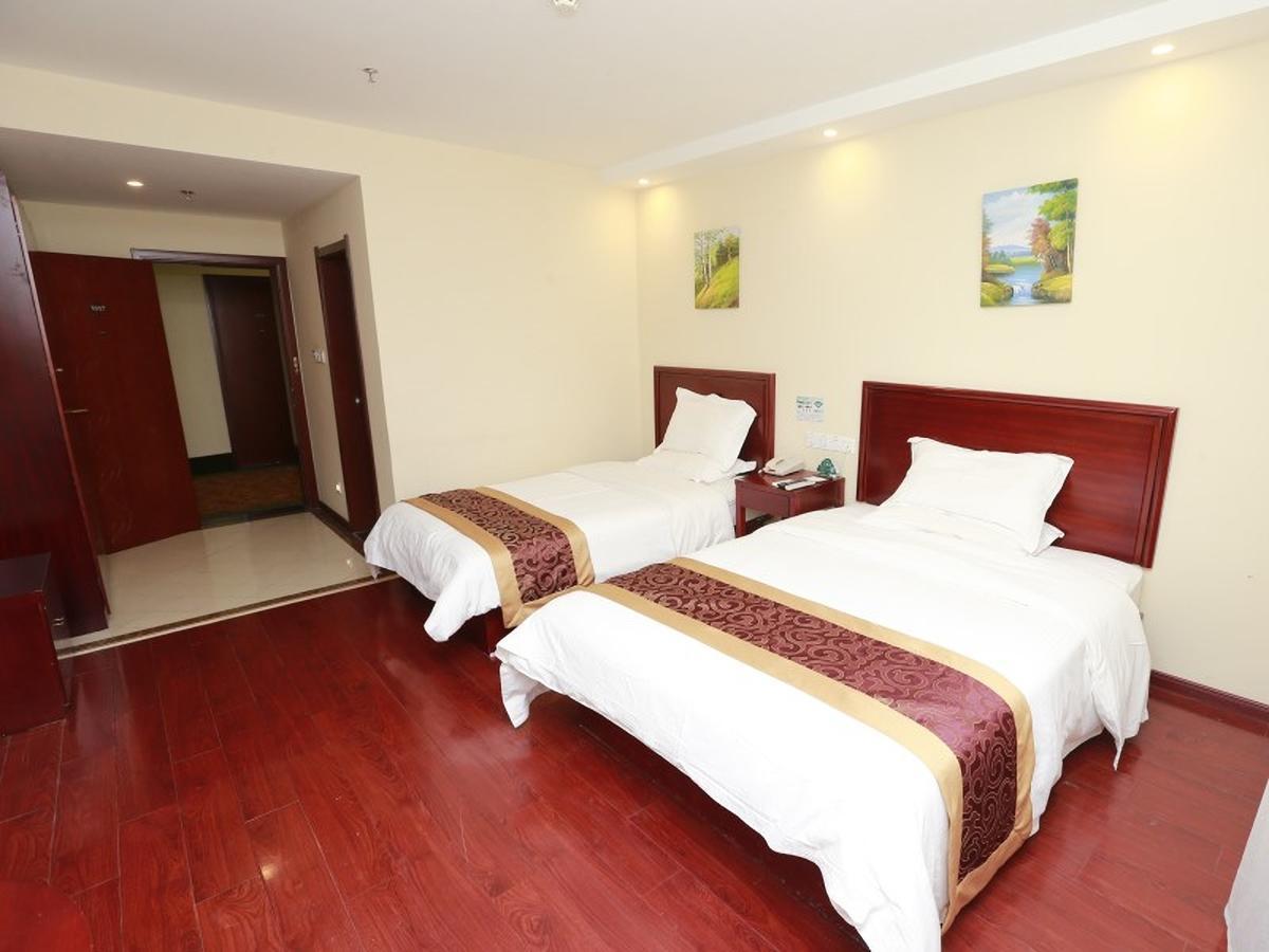 Greentree Inn Henan Qinyang Middle Huaifu Road Express Hotel Exterior photo